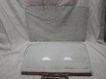 SKLO OKNO PŘEDNÍ ZADNÍ BOČNÍ ŠKODA WARTBURG TATRA OCTAVIA