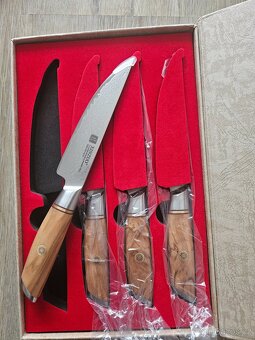 Sada 4ks steakových nožů z damaškové oceli Xinzuo
