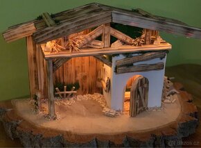 Ručně dělány dřevěný betlém 6 s figurkami