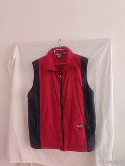 teplá vesta č. 44