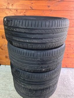 Pneu 235/45R18 94w