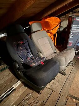 Zadní sedačky Sharan, Alhambra, Galaxy - dva kusy