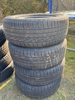 Letní sada pneumatik 215/60/16 GOODYEAR