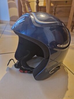 Helma na lyže vel 52cm