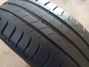 195/65 R15 MICHELIN (1517)