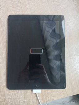 Apple iPad 3. generace (Wi-Fi + Cellular) s kapacitou 64 GB.