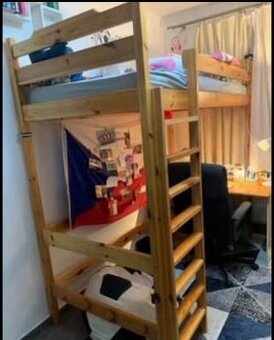 Patrová postel z masivu