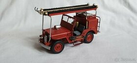 Model Jeep Willys 1/35