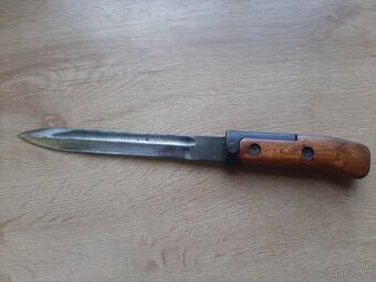bajonet vz 58 dřevo