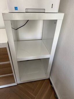 Skříňka pod tiskárnu
