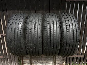 245/65/17 111H sada letních pneu R17 Pirelli