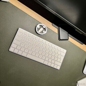 ZÁRUKA Apple Magic Keyboard 2 (bílá / stříbrná/ silver)