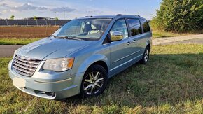 Chrysler Town & Country Limited Edition, 4.0 V6 LIMITED