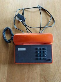 Retro telefony + Hodinky + tlačítkový telefon NOKIA - 1