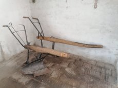 historické zemědělské stroje