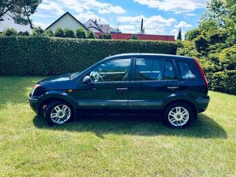 Ford Fusion 1.4i 59kw, Koupeno v ČR