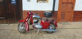 Jawa 250 kývačka po renovaci