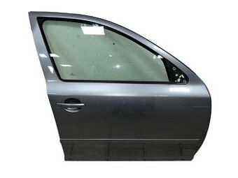 Pravé přední dveře šedá LF8L Škoda Octavia 2 FL r.v. 2013
