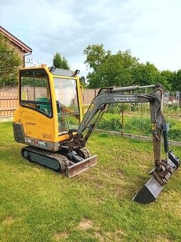 Minibagr Volvo EC15B