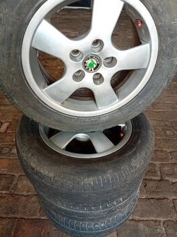 Prodám alu kola 5x112