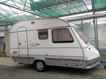Karavan Sprite 390 +držák na kola
