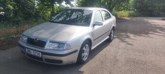 Škoda Octavia  1,6i    75Kw