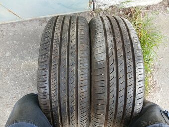letni pneu barum 205/60 R16 se vzorkem 7,5mm