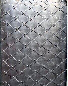 Hliníkový protiskluzový plech - 5x1200x360 mm