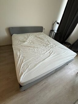SLATTUM Čalouněný rám postele, světle šedá, 140x200 cm