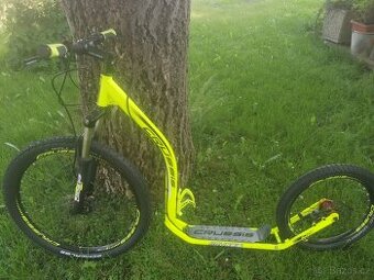 Koloběžka Crussis