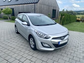 Hyundai i30 combi 1.6 (2013)