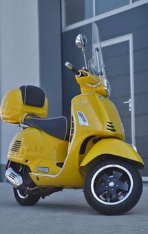 Vespa GTS SUPER 125 (2021) – 8 500 km – top stav