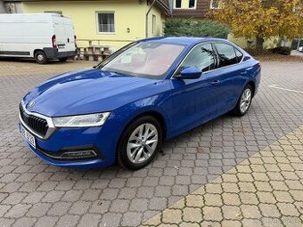 PRONÁJEM VOZIDLA SKODA OCTAVIA STYLE 2.0 TDi, R.V.2022, NA T