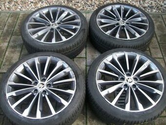 alu Superb3 Passat B8 zimní Continental 235.40.19
