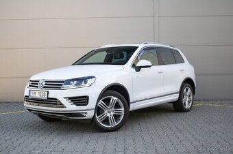Volkswagen Touareg 4x4, Regulace tuhosti a výšky podvozku