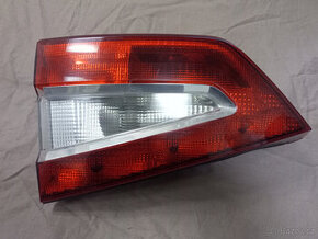Zadní vnitřní světlo Ford Galaxy 2006-2012