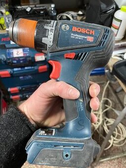 Akuvrtacka bosch GSR18v-90C