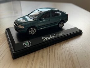 Škoda Octavia II 1:43 Abrex Zelená Liftback