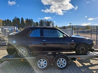 Karoserie Opel kadett E Cabrio s motorem C20XE