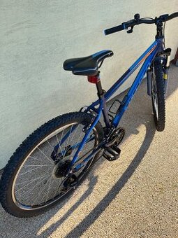 Horske juniorske kolo Carrera / velikost pneu 27,5”