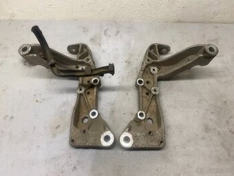 ŠKODA OCTAVIA 2 2004-2013 - KONZOLE PŘEDNÍCH RAMEN