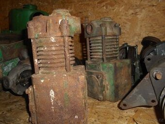 Prodám dva kompresory na Zetor 50 Super