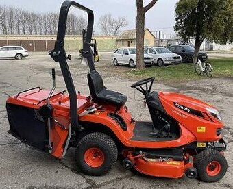 Tratorová sekačka Kubota GR 1600 III