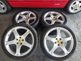 Alu Ferrari California