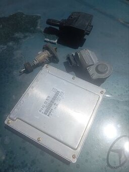 Mercedes 203 - sada jednotka