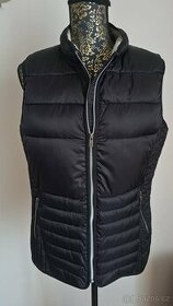 Teplá vesta 42/XL