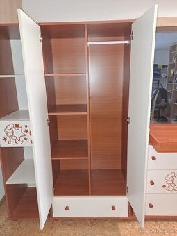 Dětská šatní skříň, regál a komoda - set