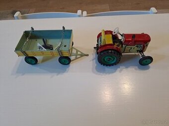 Kovový traktor  KND s vlečkou