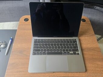 Macbook Air M1, 512 GB, 93% baterie