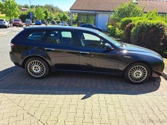 Alfa romeo 159 1.9 110 kw, RV 2008